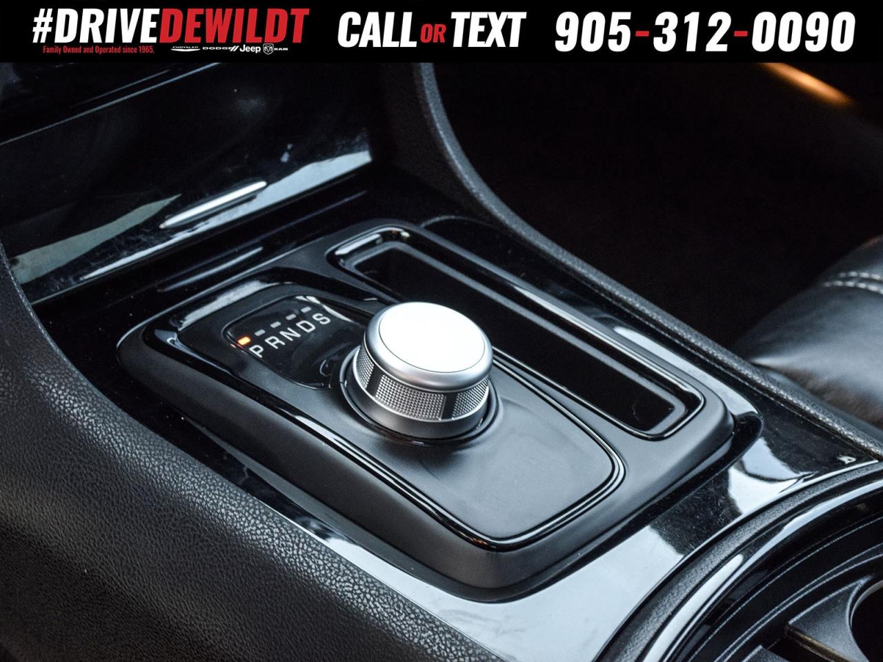 2021 Chrysler 300 300S   ALL WHEEL DRIVE   PANORAMIC SUNROOF Photo