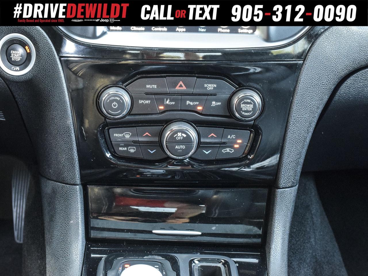 2021 Chrysler 300 300S   ALL WHEEL DRIVE   PANORAMIC SUNROOF Photo