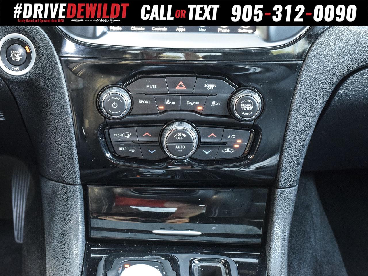 2021 Chrysler 300 300S   ALL WHEEL DRIVE   PANORAMIC SUNROOF Photo