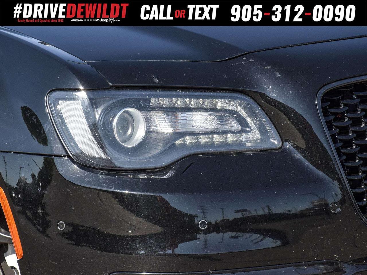 2021 Chrysler 300 300S   ALL WHEEL DRIVE   PANORAMIC SUNROOF Photo