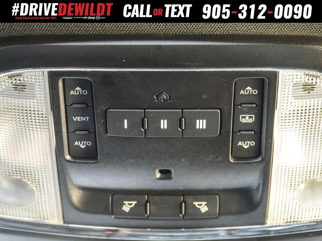 2021 Chrysler 300 300S   ALL WHEEL DRIVE   PANORAMIC SUNROOF Photo
