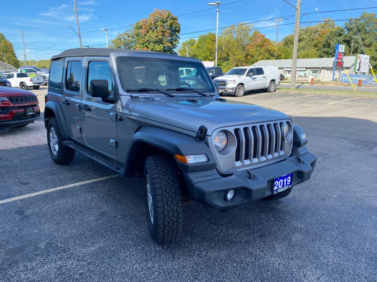 2019 Jeep WRANGLER UNLIMITED Sport Photo