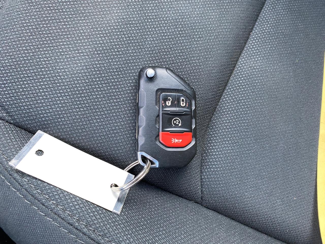 2019 Jeep WRANGLER UNLIMITED Sport Photo