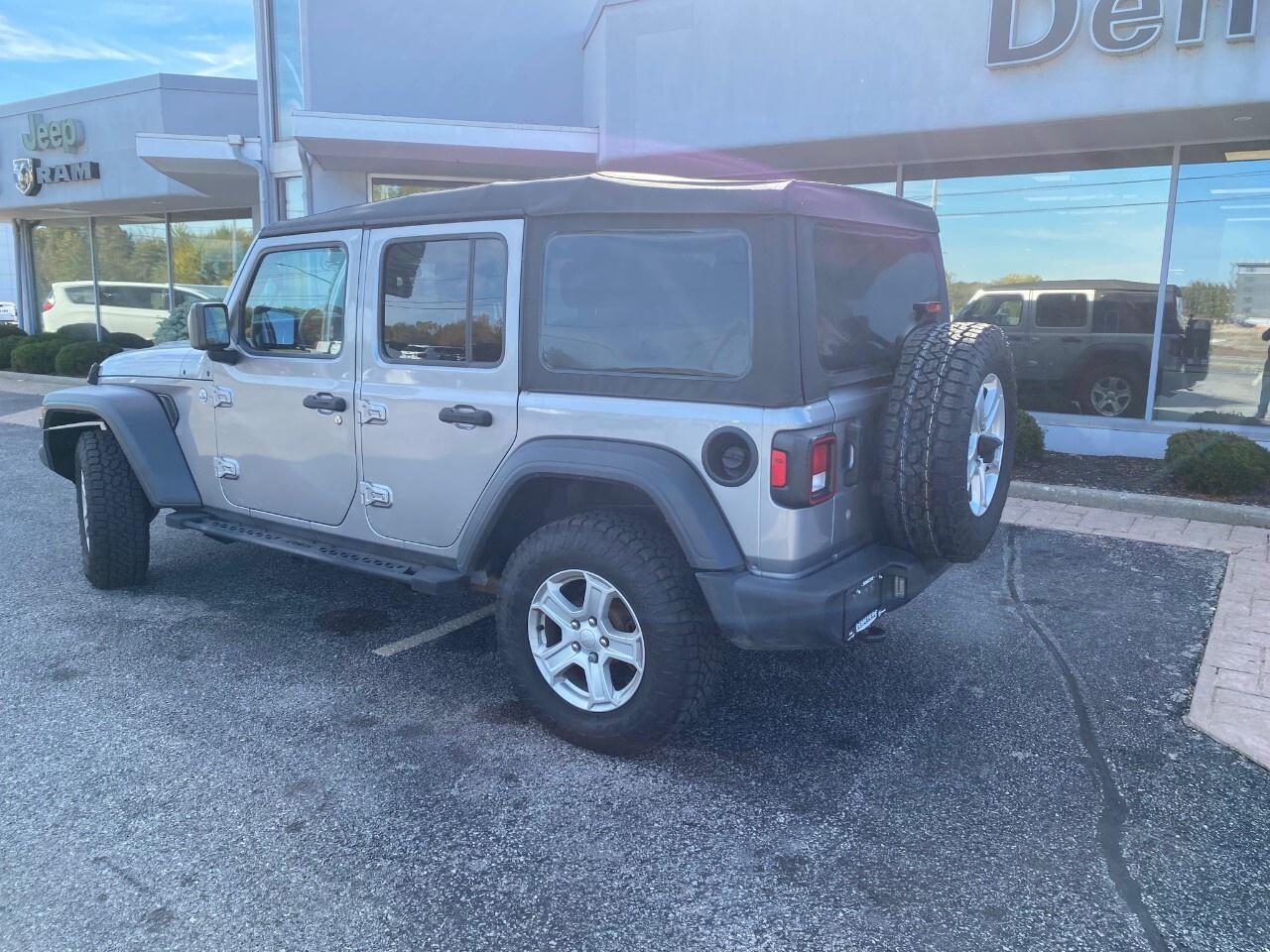2019 Jeep WRANGLER UNLIMITED Sport 4x4 Photo