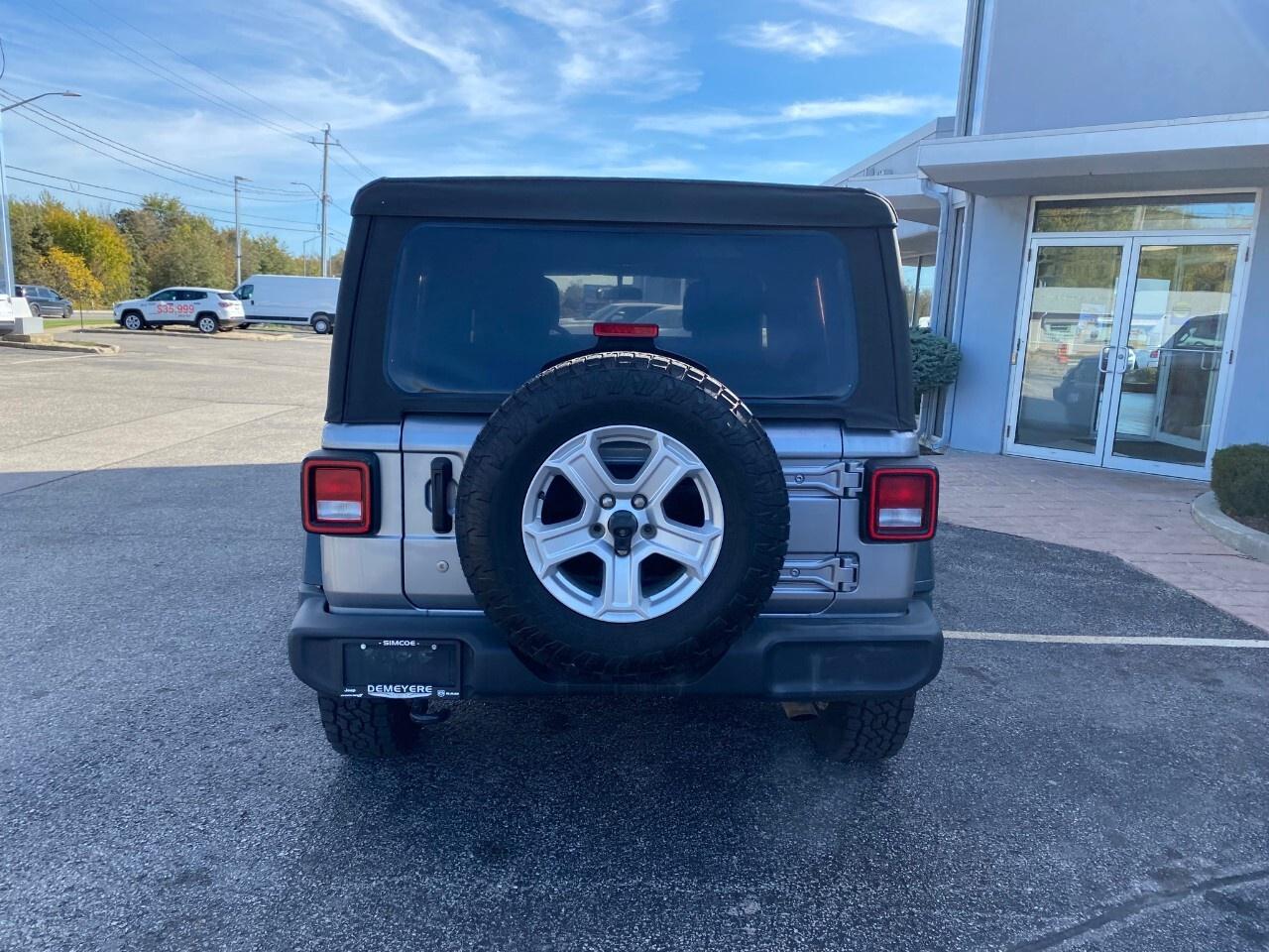 2019 Jeep WRANGLER UNLIMITED Sport 4x4 Photo