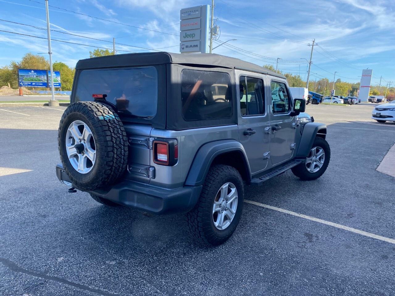 2019 Jeep WRANGLER UNLIMITED Sport 4x4 Photo