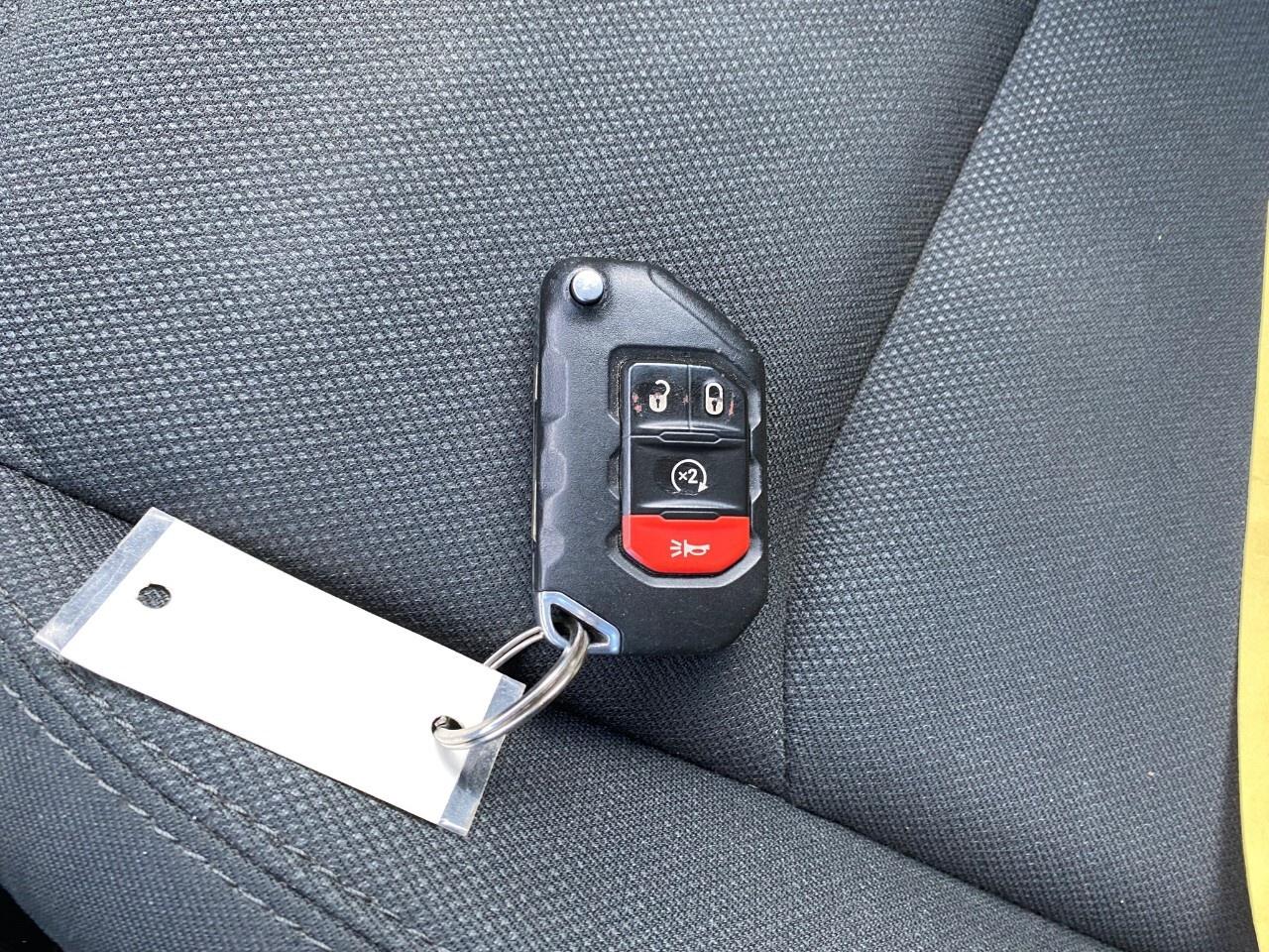 2019 Jeep WRANGLER UNLIMITED Sport 4x4 Photo