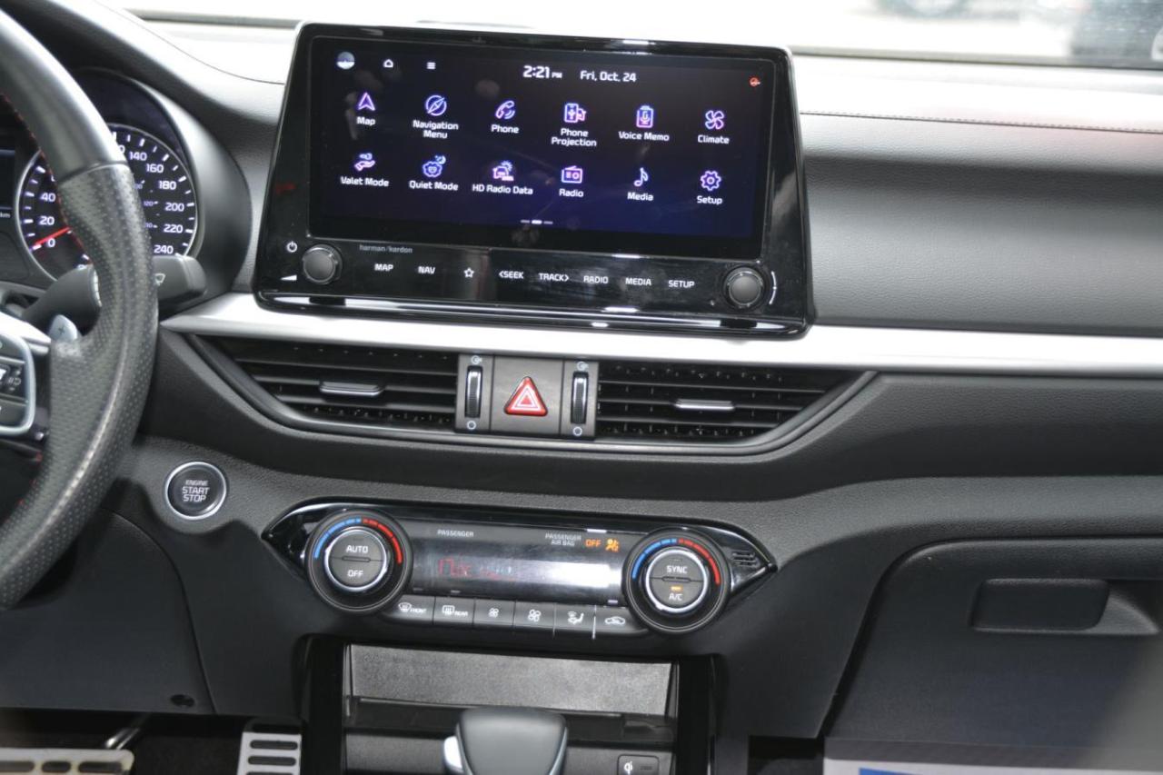 2023 Kia Forte GT Photo