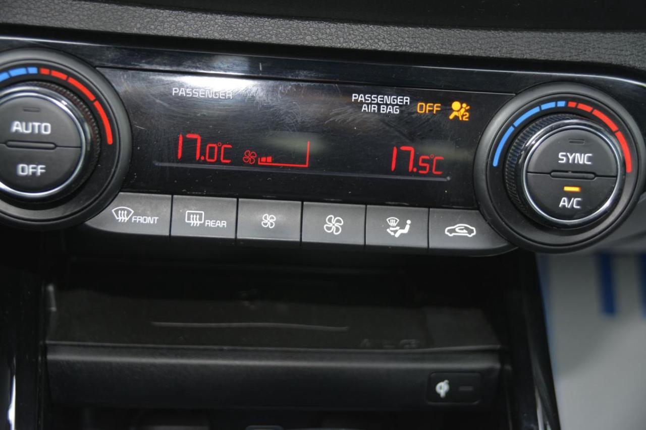 2023 Kia Forte FORTE GT Photo