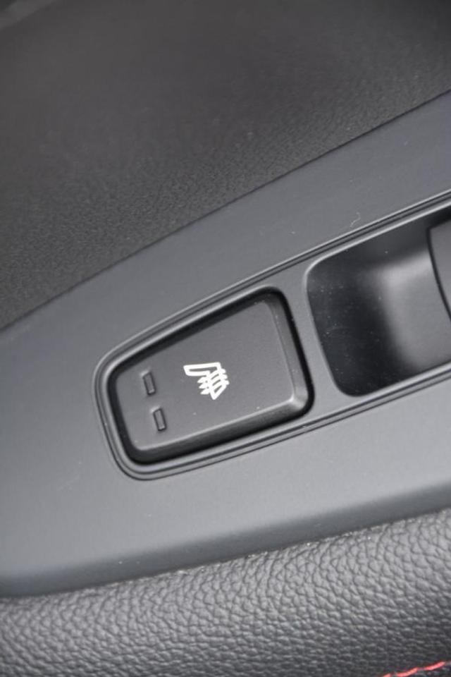 2023 Kia Forte GT Photo