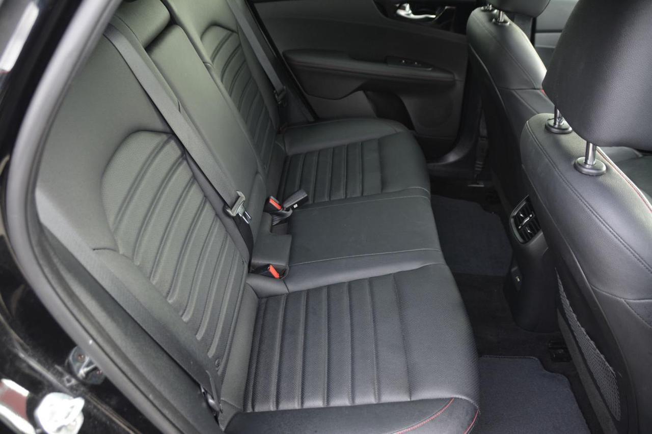 2023 Kia Forte GT Photo