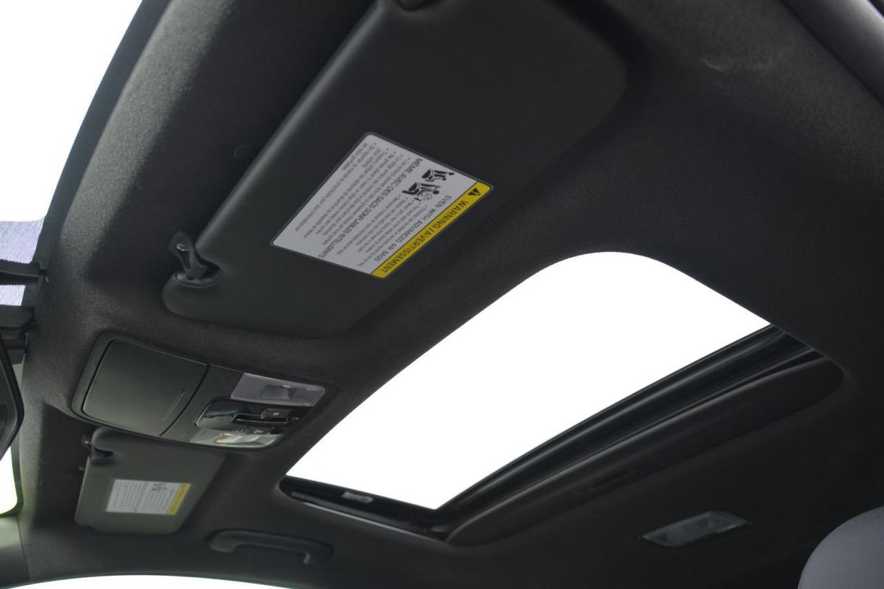 2023 Kia Forte GT Photo