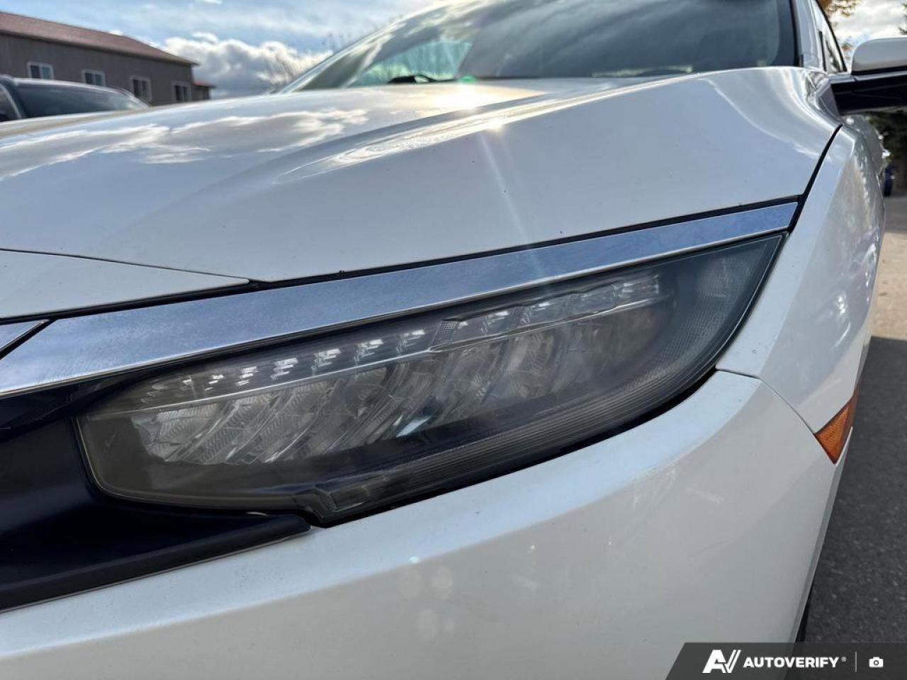 2017 Honda Civic Sedan Touring   Sunroof   Navi   Leather   Carplay Photo