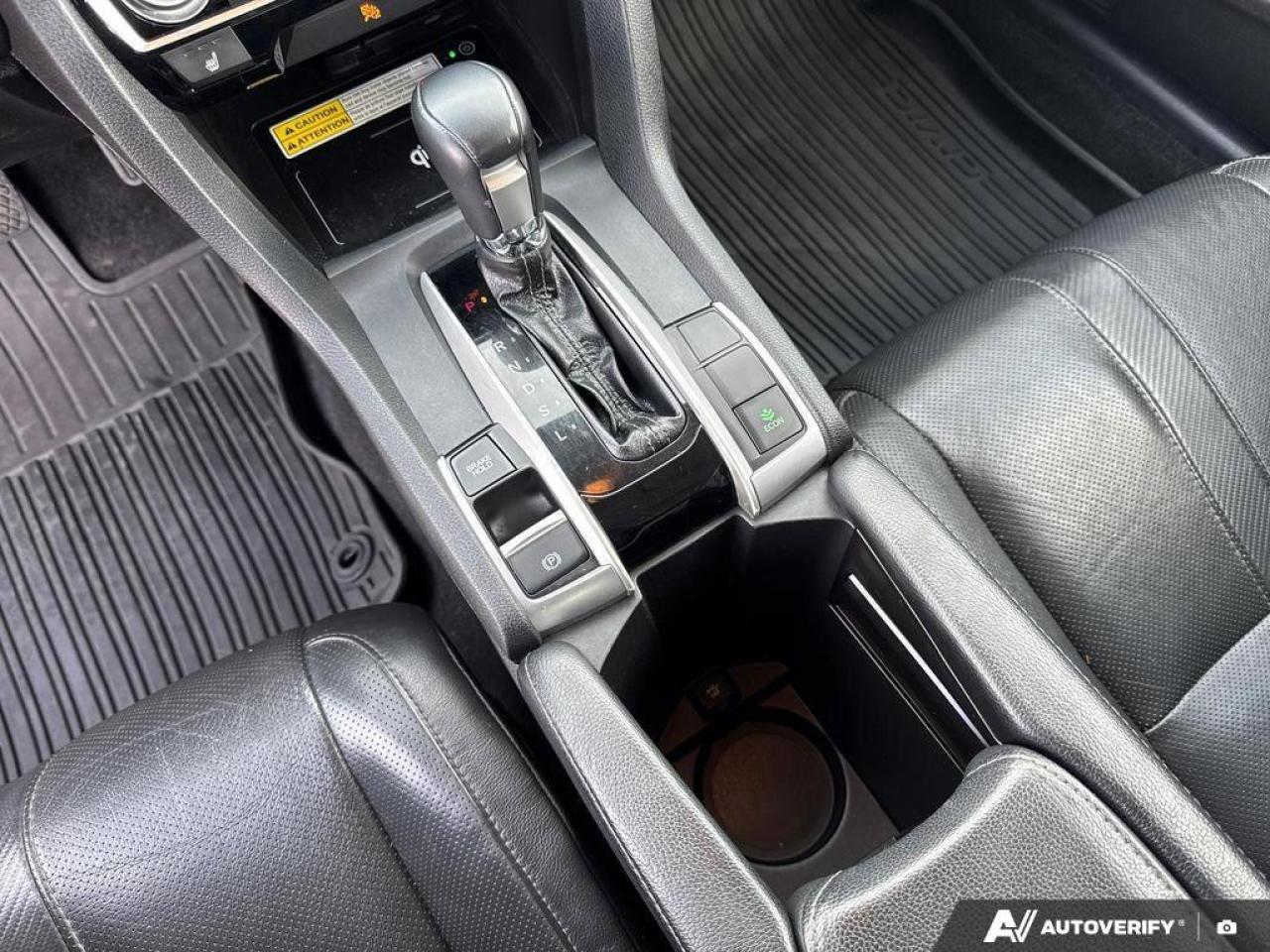 2017 Honda Civic Sedan Touring   Sunroof   Navi   Leather   Carplay Photo