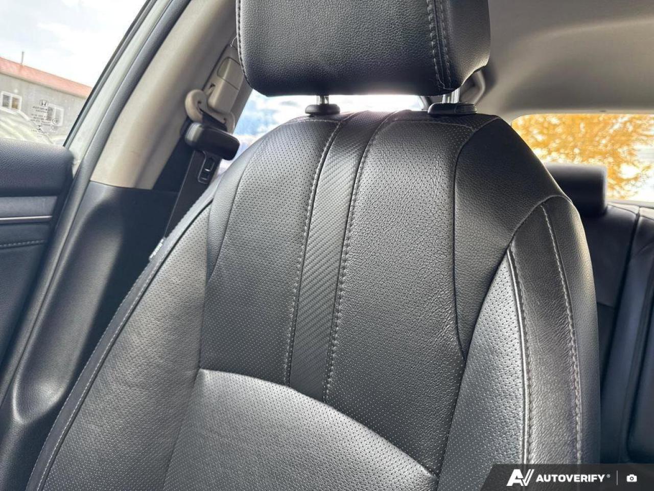 2017 Honda Civic Sedan Touring   Sunroof   Navi   Leather   Carplay Photo