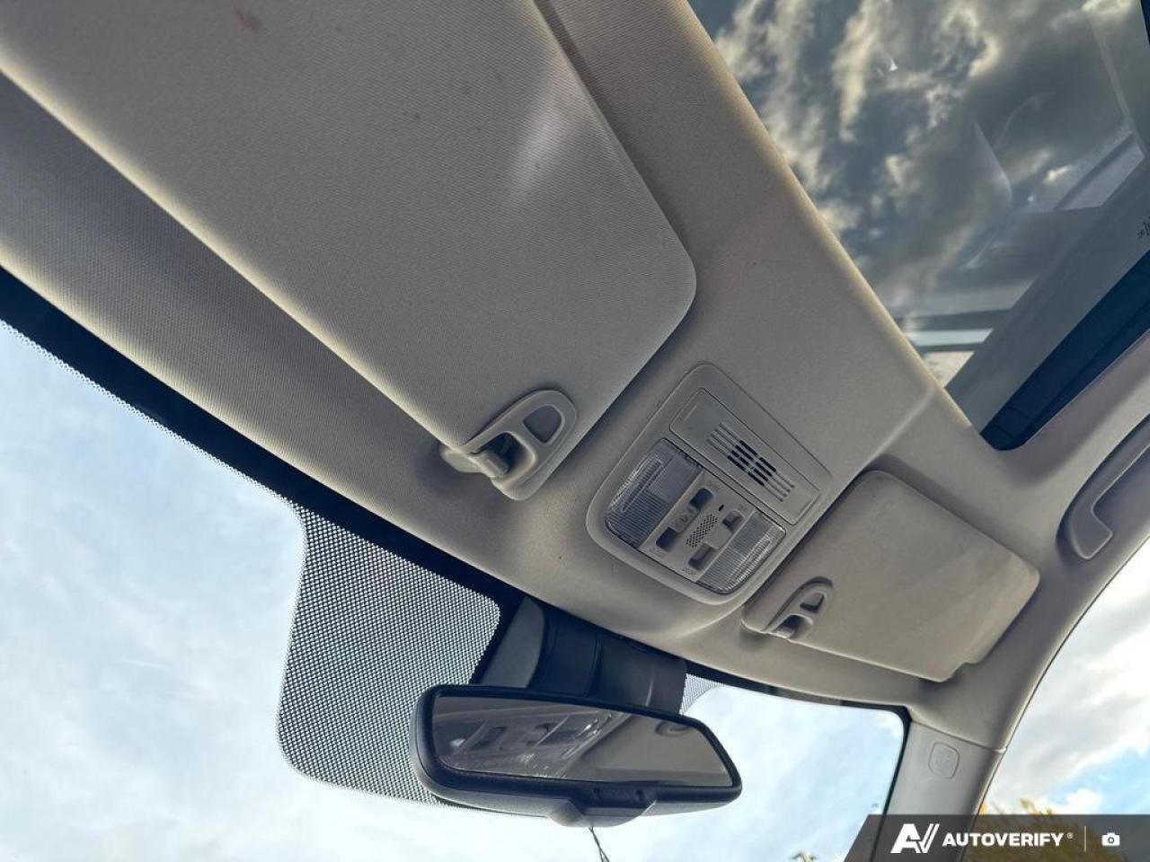 2017 Honda Civic Sedan Touring   Sunroof   Navi   Leather   Carplay Photo