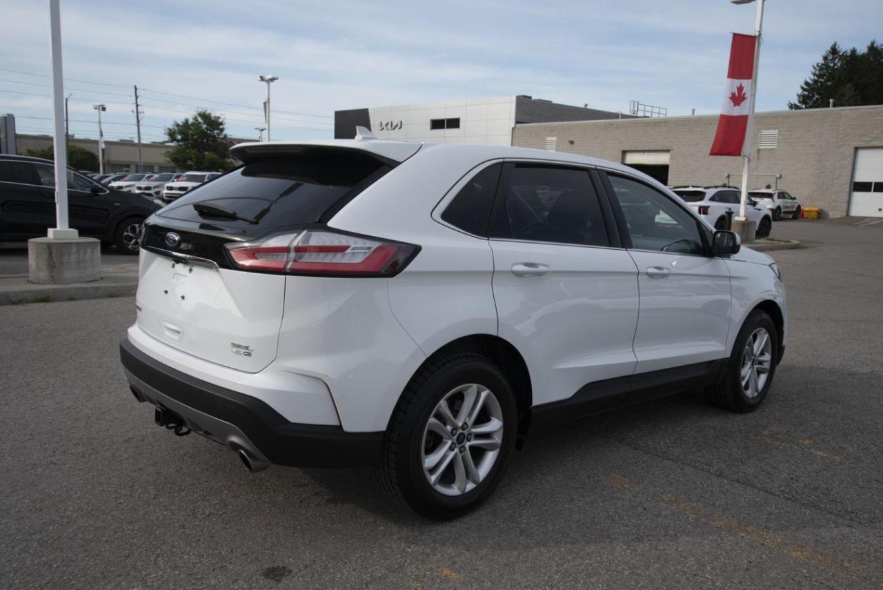 2019 Ford Edge SEL Photo