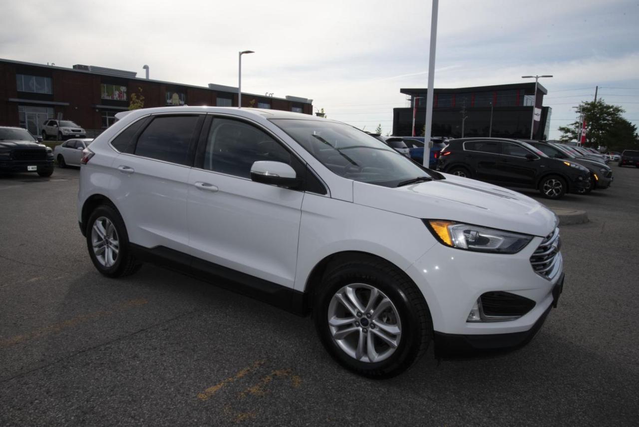2019 Ford Edge SEL Photo