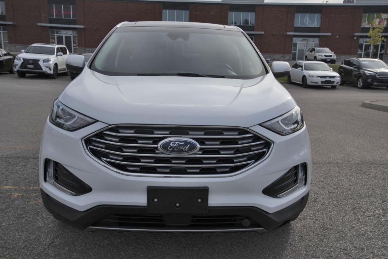 2019 Ford Edge SEL Photo