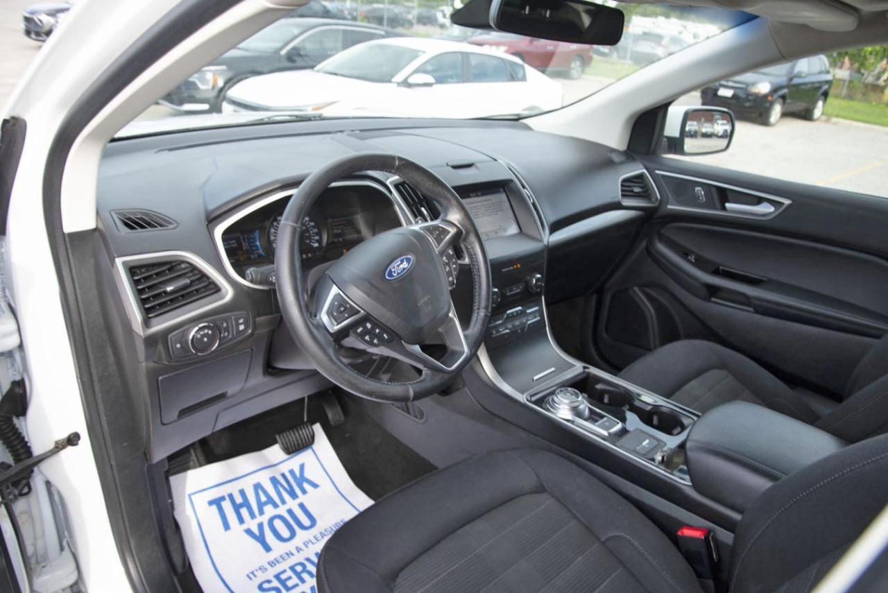 2019 Ford Edge SEL Photo