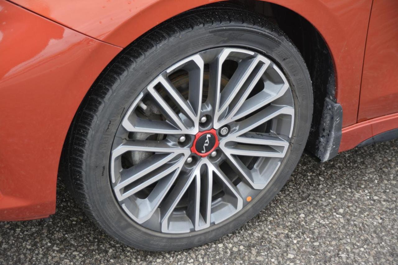 2023 Kia Forte FORTE GT Photo