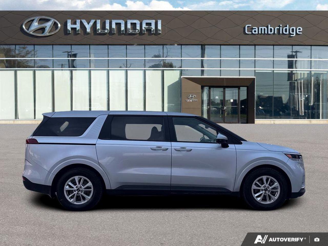 2022 Kia Carnival LX   No Accident   Heated Seats   8-Passenger   Ca Photo