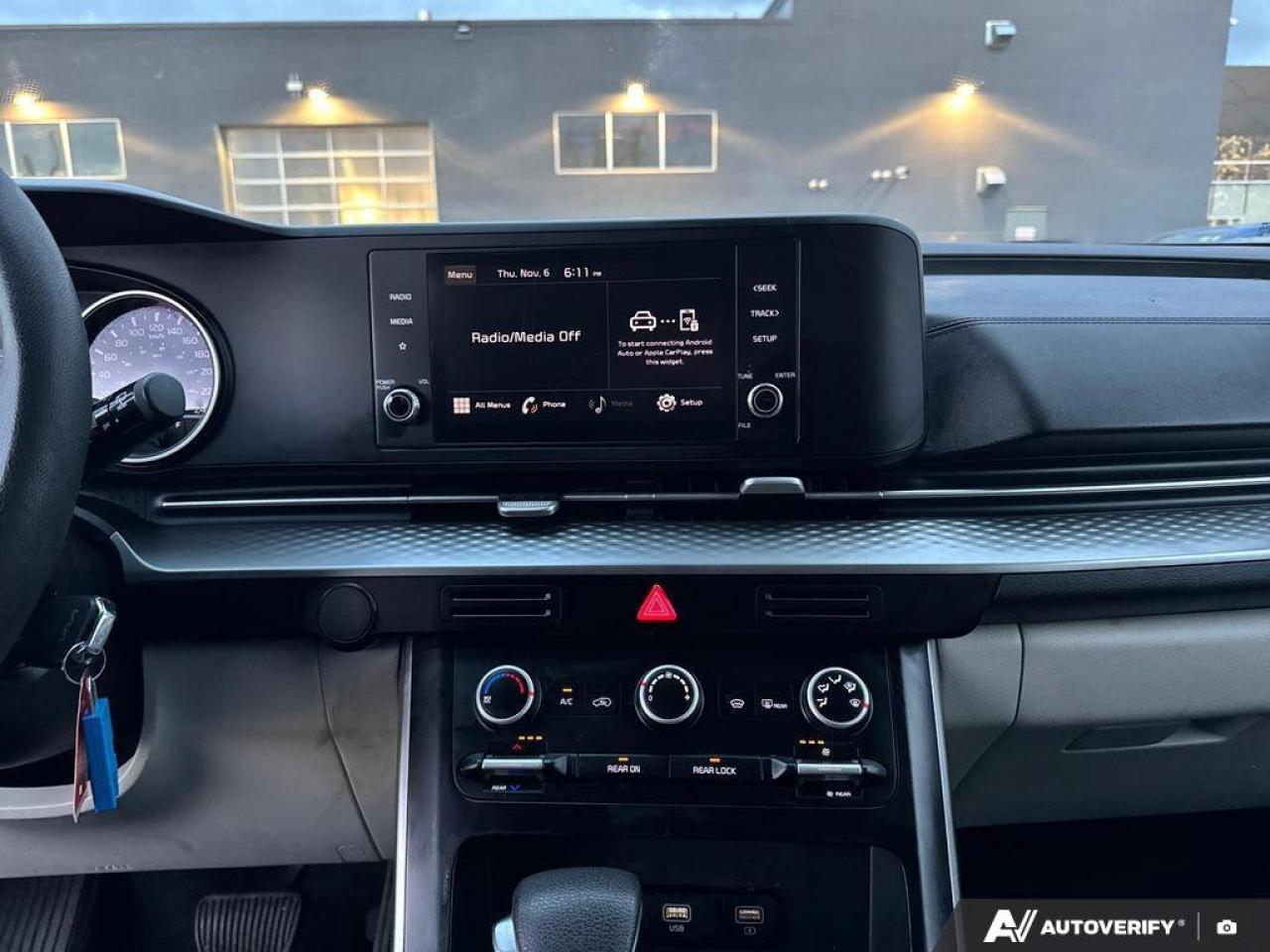 2022 Kia Carnival LX   No Accident   Heated Seats   8-Passenger   Ca Photo