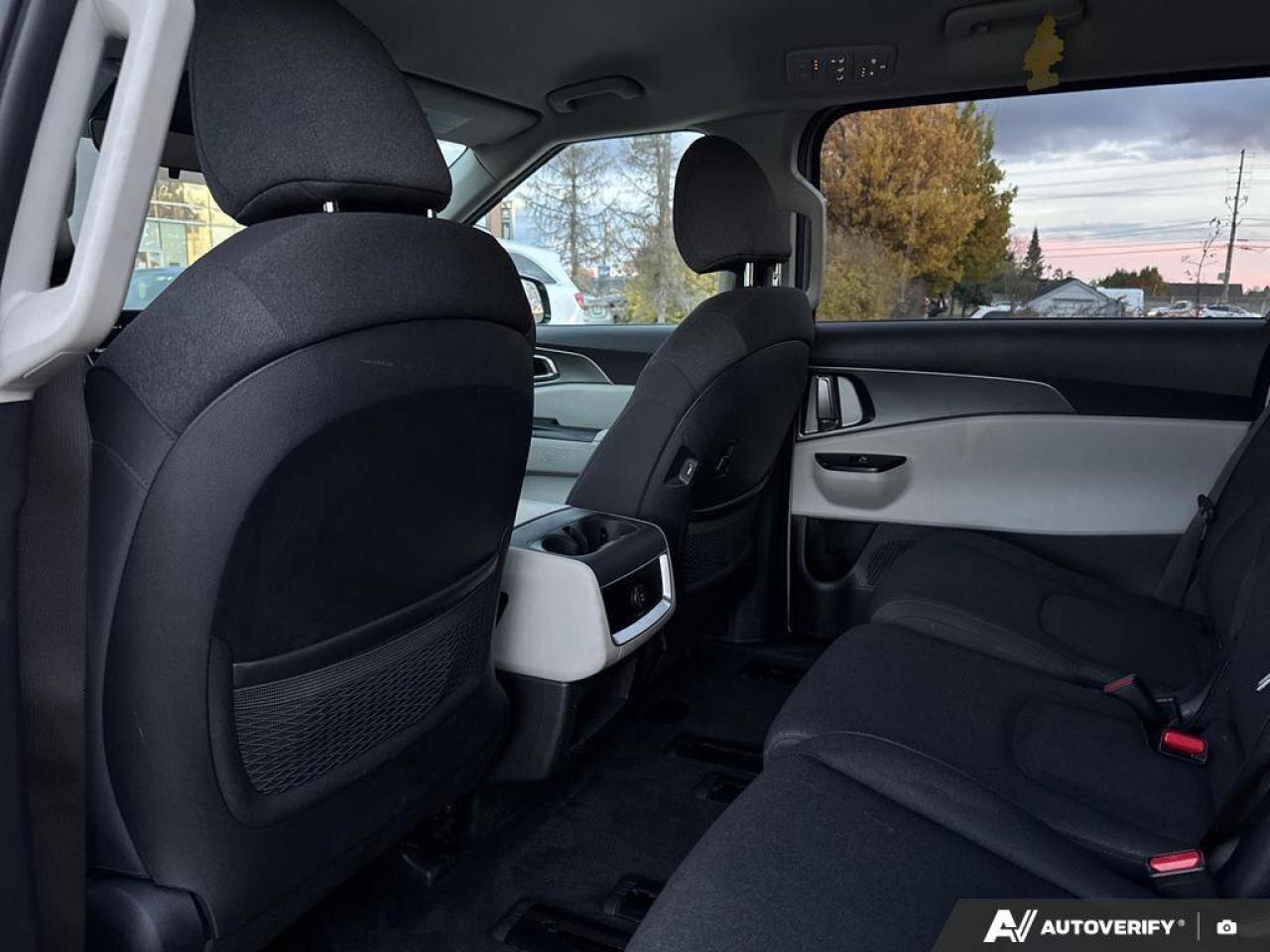 2022 Kia Carnival LX   No Accident   Heated Seats   8-Passenger   Ca Photo