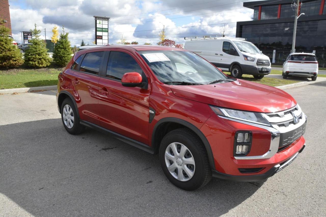 2023 Mitsubishi RVR ES/SE Photo