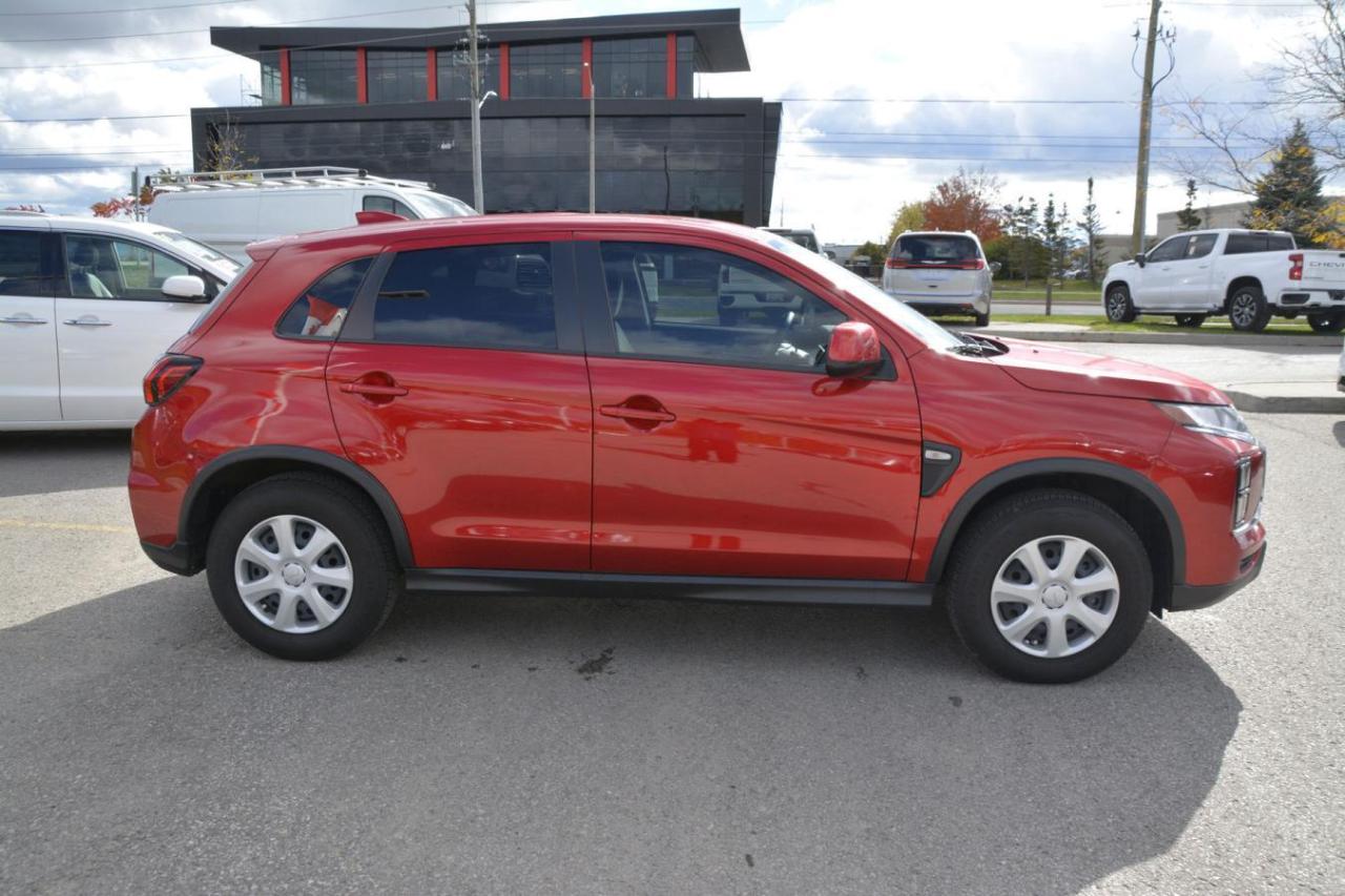 2023 Mitsubishi RVR ES/SE Photo