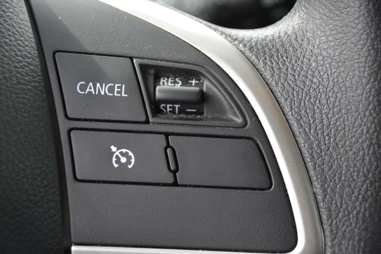 2023 Mitsubishi RVR ES/SE Photo