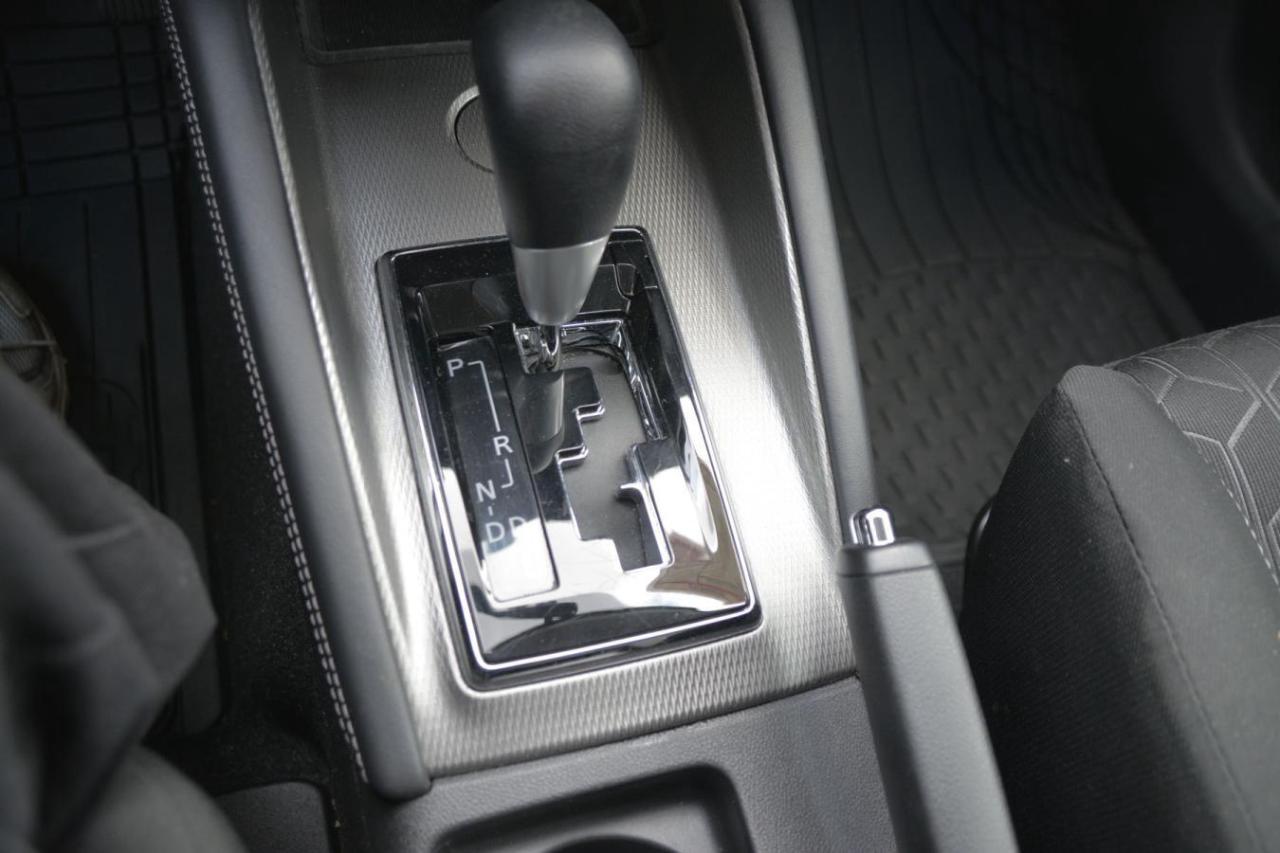 2023 Mitsubishi RVR ES/SE Photo