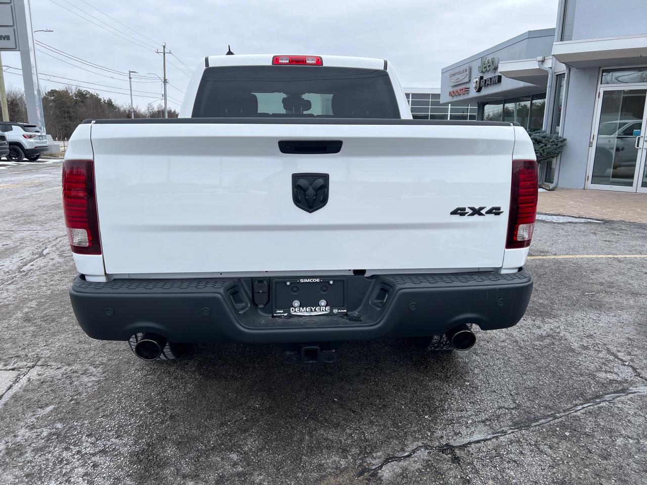 2024 RAM 1500 Classic WARLOCK Photo