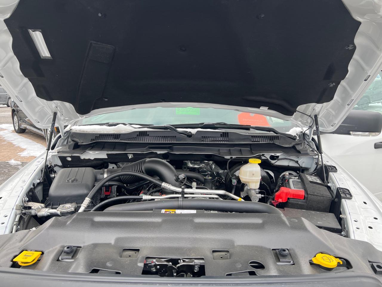 2024 RAM 1500 Classic WARLOCK Photo