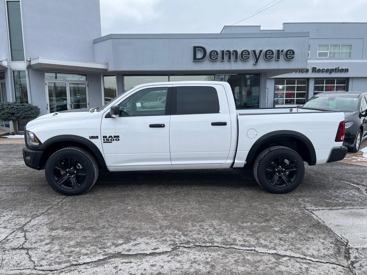 2024 RAM 1500 Classic Warlock 4x4 Crew Cab 5'7 Box Photo