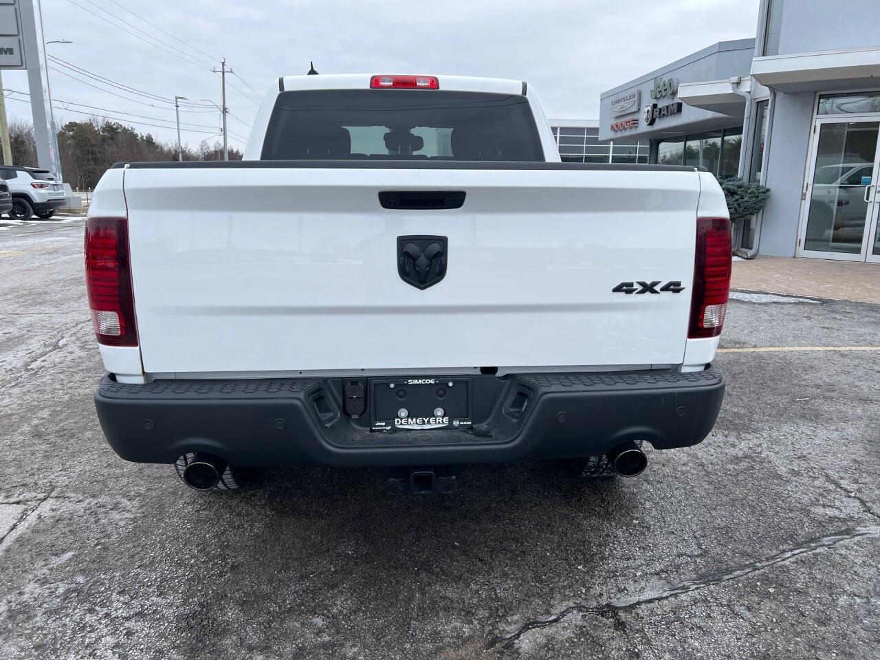 2024 RAM 1500 Classic Warlock 4x4 Crew Cab 5'7 Box Photo