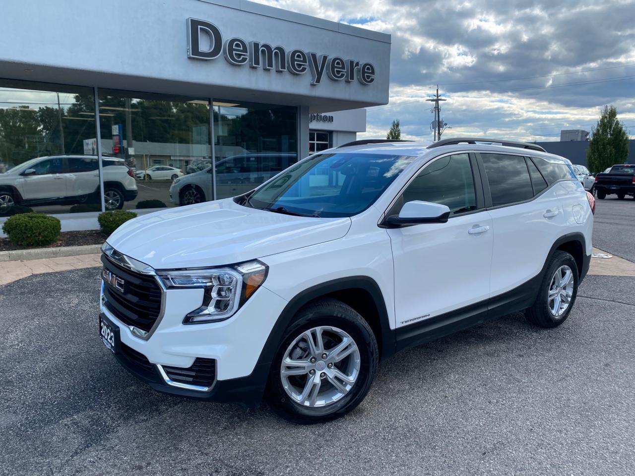 2023 GMC Terrain SLE Photo0