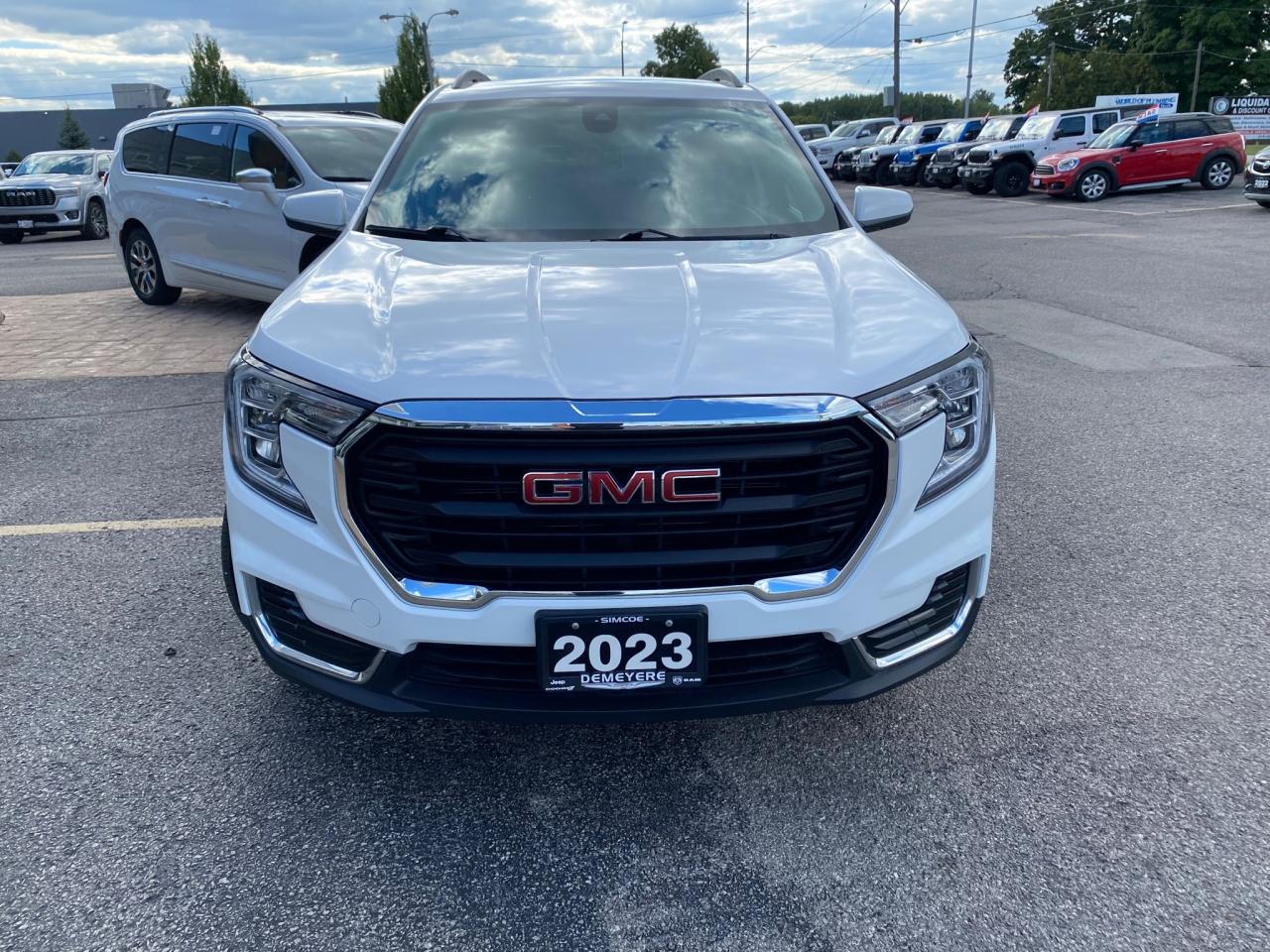 2023 GMC Terrain SLE Photo