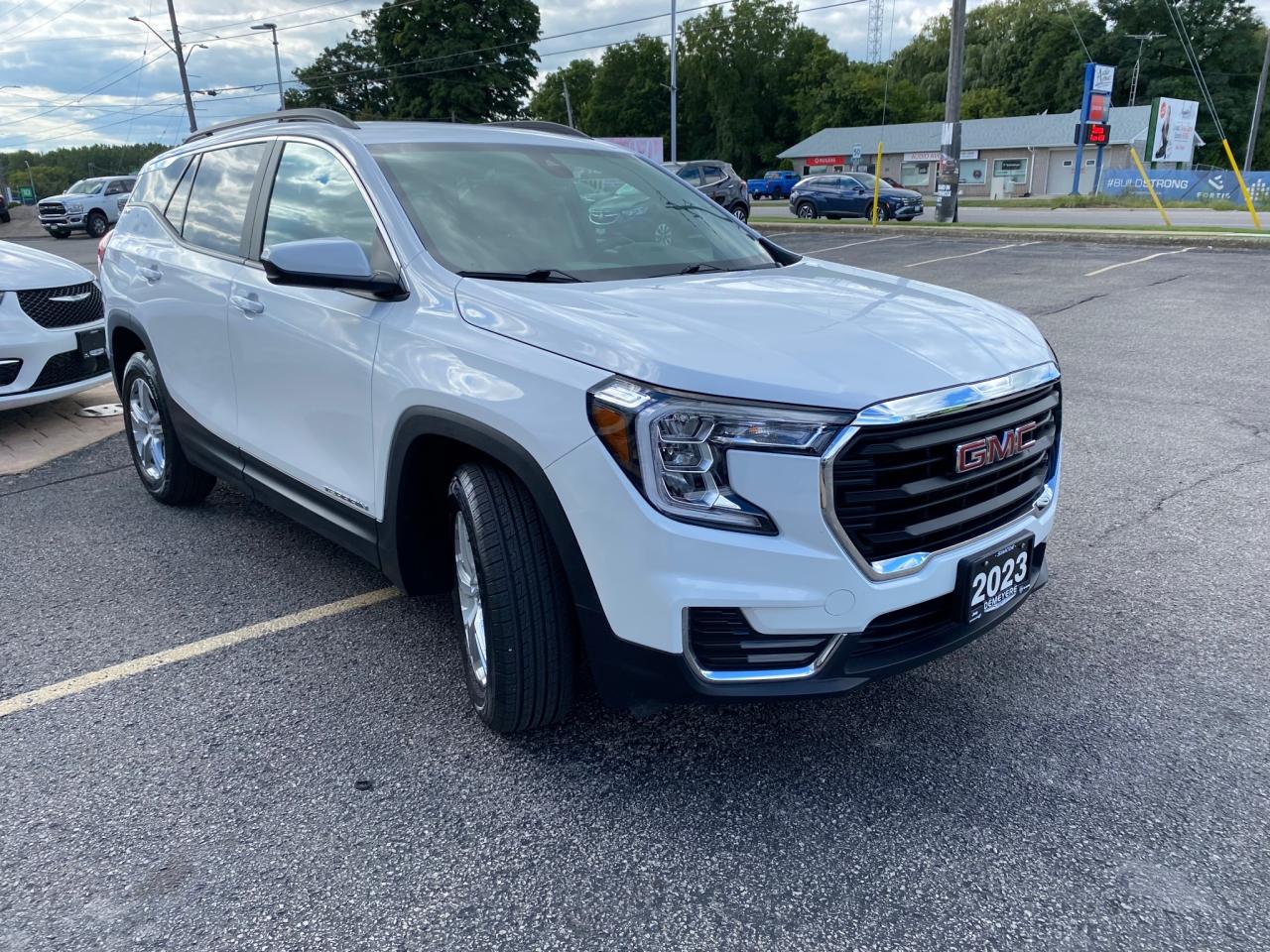 2023 GMC Terrain SLE Photo