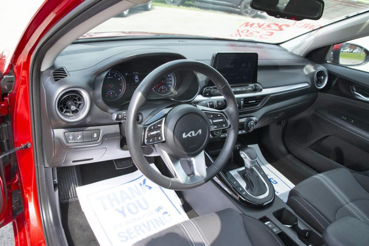 2023 Kia Forte GT-Line Photo