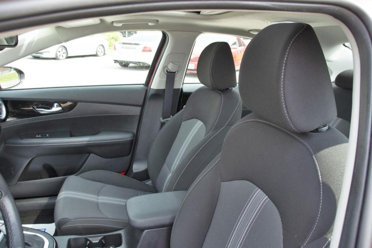 2023 Kia Forte GT-Line Photo