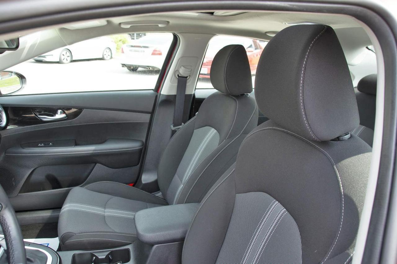 2023 Kia Forte EX Photo