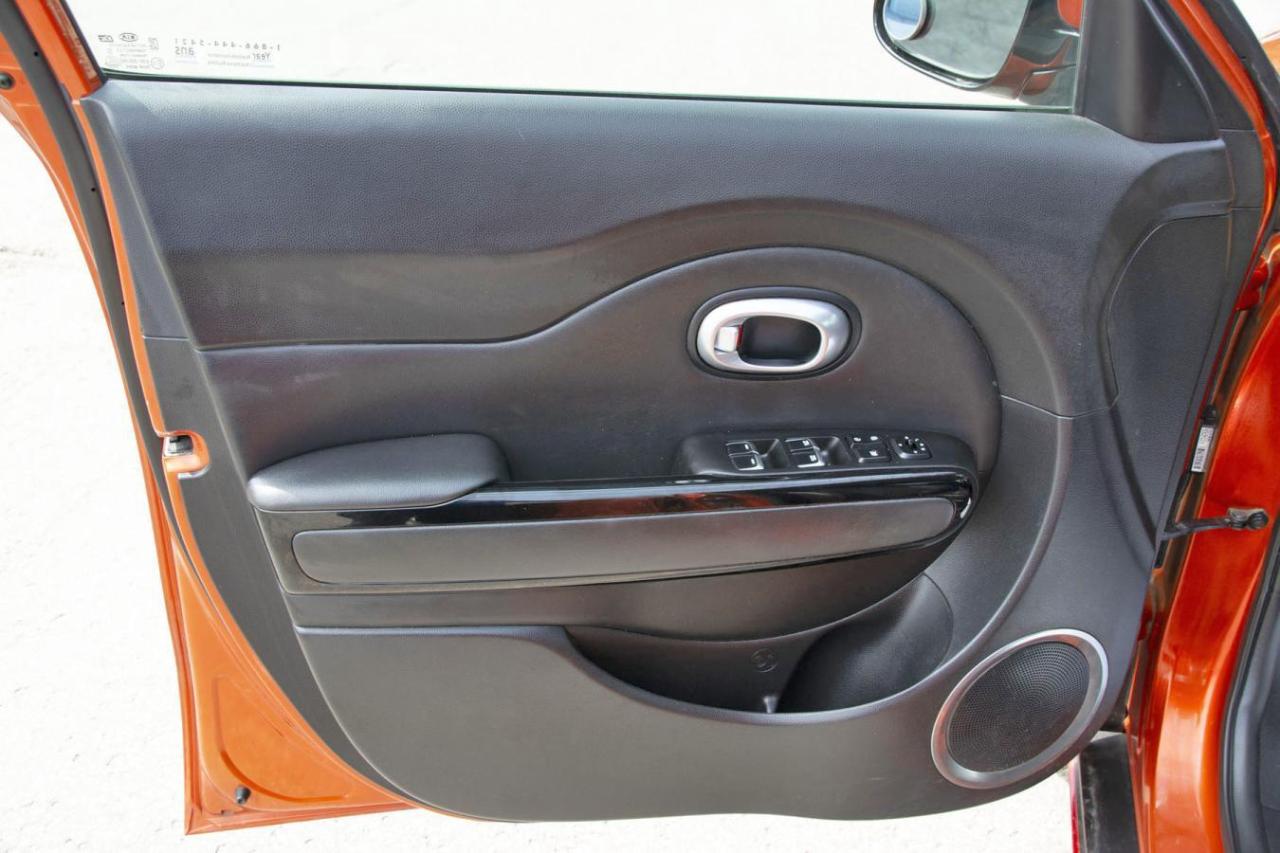 2017 Kia Soul SOUL EXCLAIM Photo