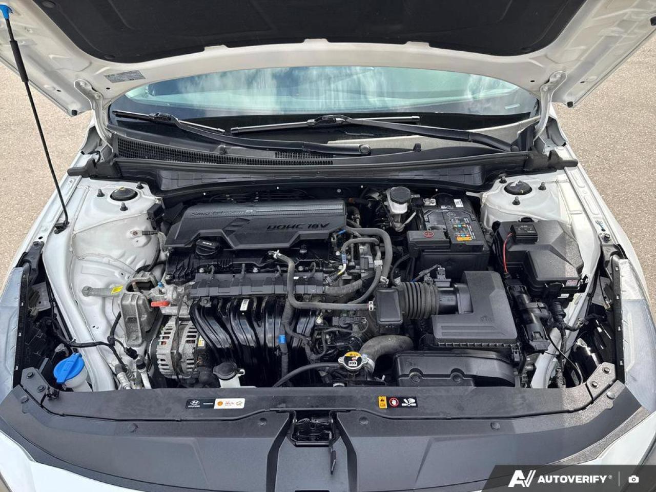 2022 Hyundai Elantra Preferred IVT w/Sun & Tech Package   Sunroof   Hea Photo