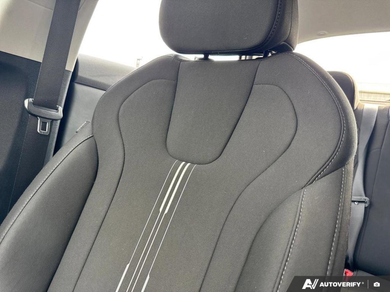 2022 Hyundai Elantra Preferred IVT w/Sun & Tech Package   Sunroof   Hea Photo