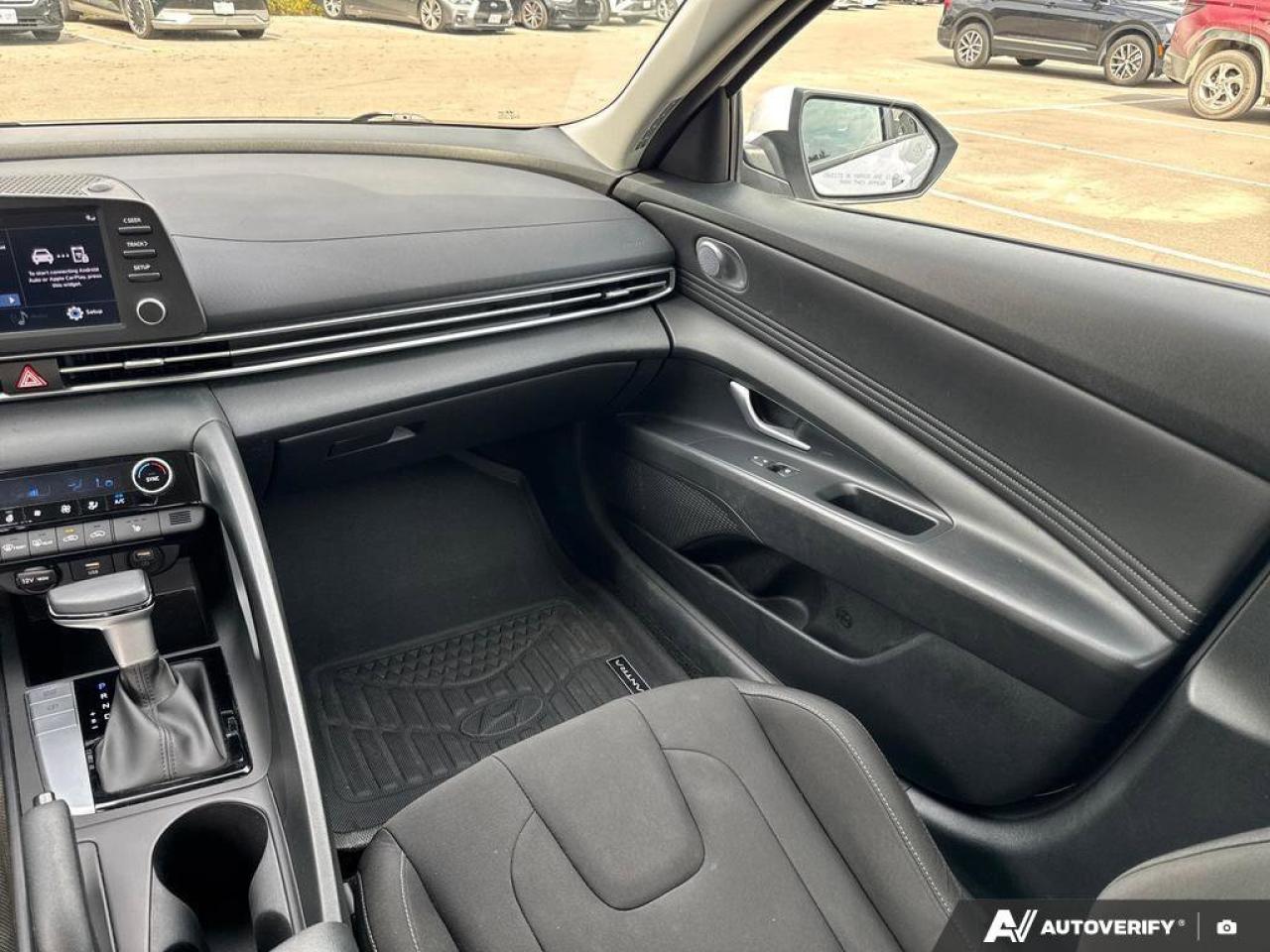 2022 Hyundai Elantra Preferred IVT w/Sun & Tech Package   Sunroof   Hea Photo