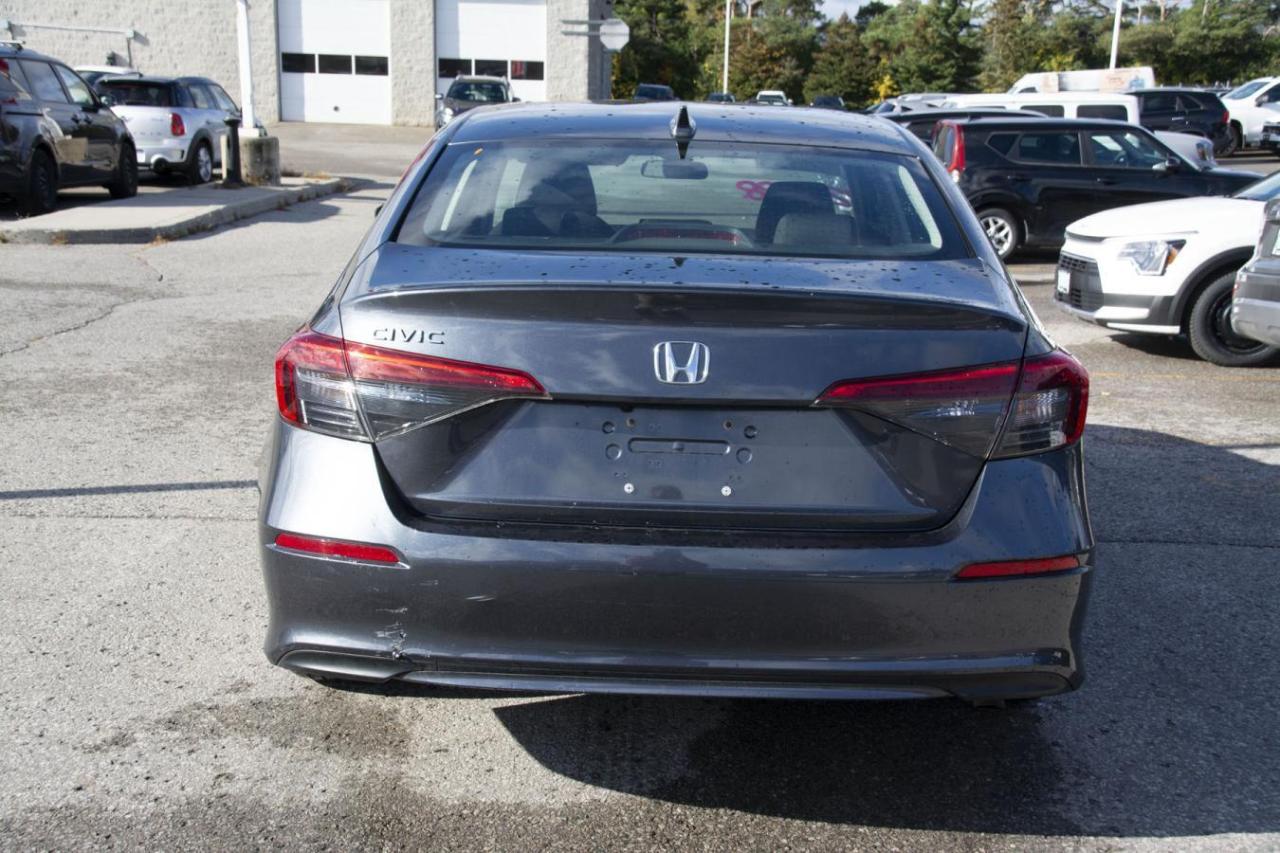 2022 Honda Civic Sedan LX Photo