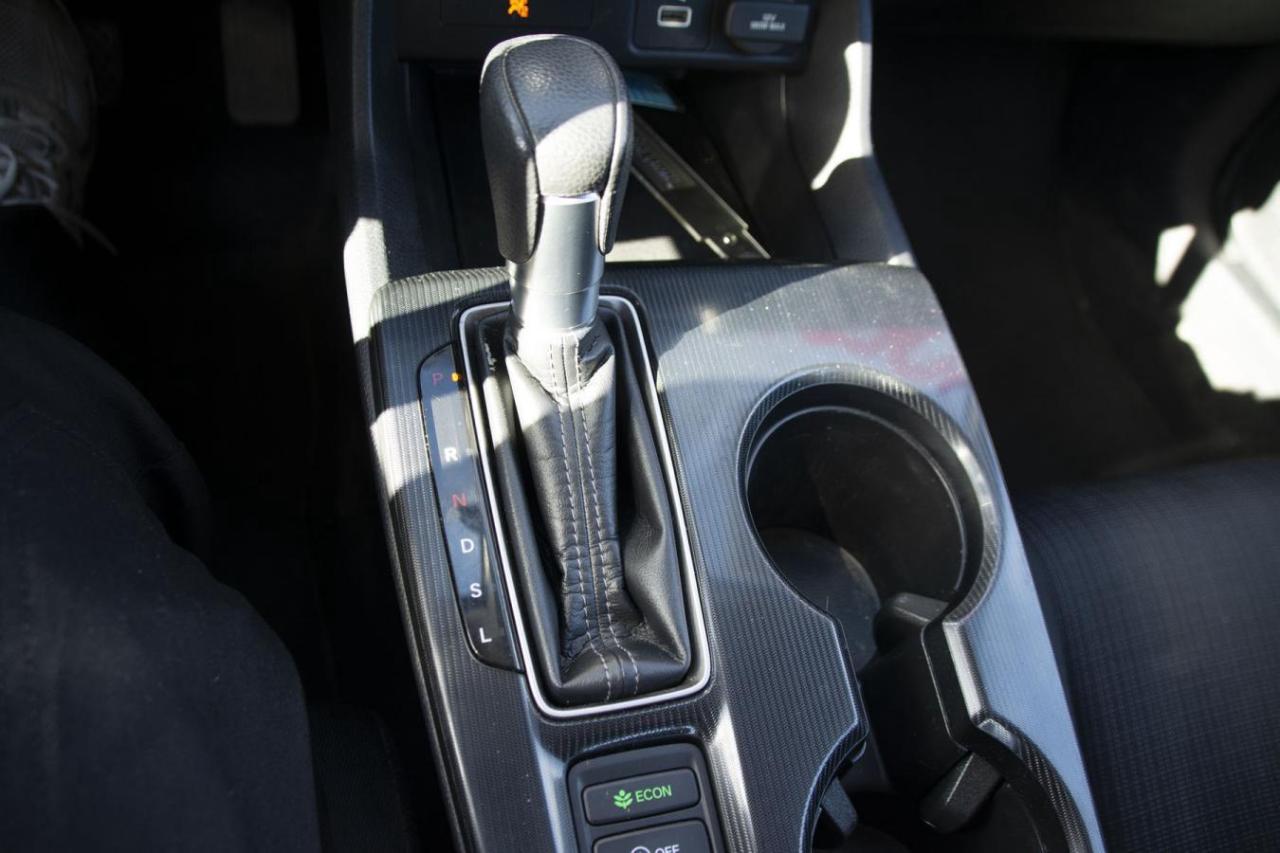 2022 Honda Civic Sedan LX Photo