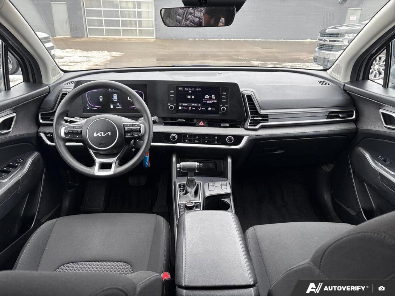 2023 Kia Sportage LX   LANE KEEP ASSIST   WIRELESS CARPLAY   HEATED Photo