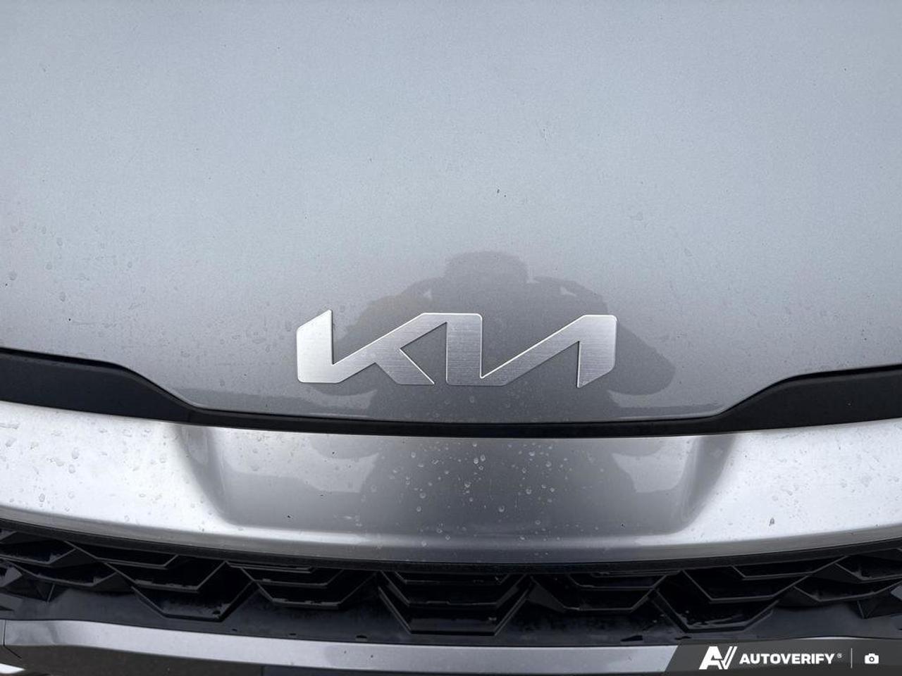 2023 Kia Sportage LX   LANE KEEP ASSIST   WIRELESS CARPLAY   HEATED Photo